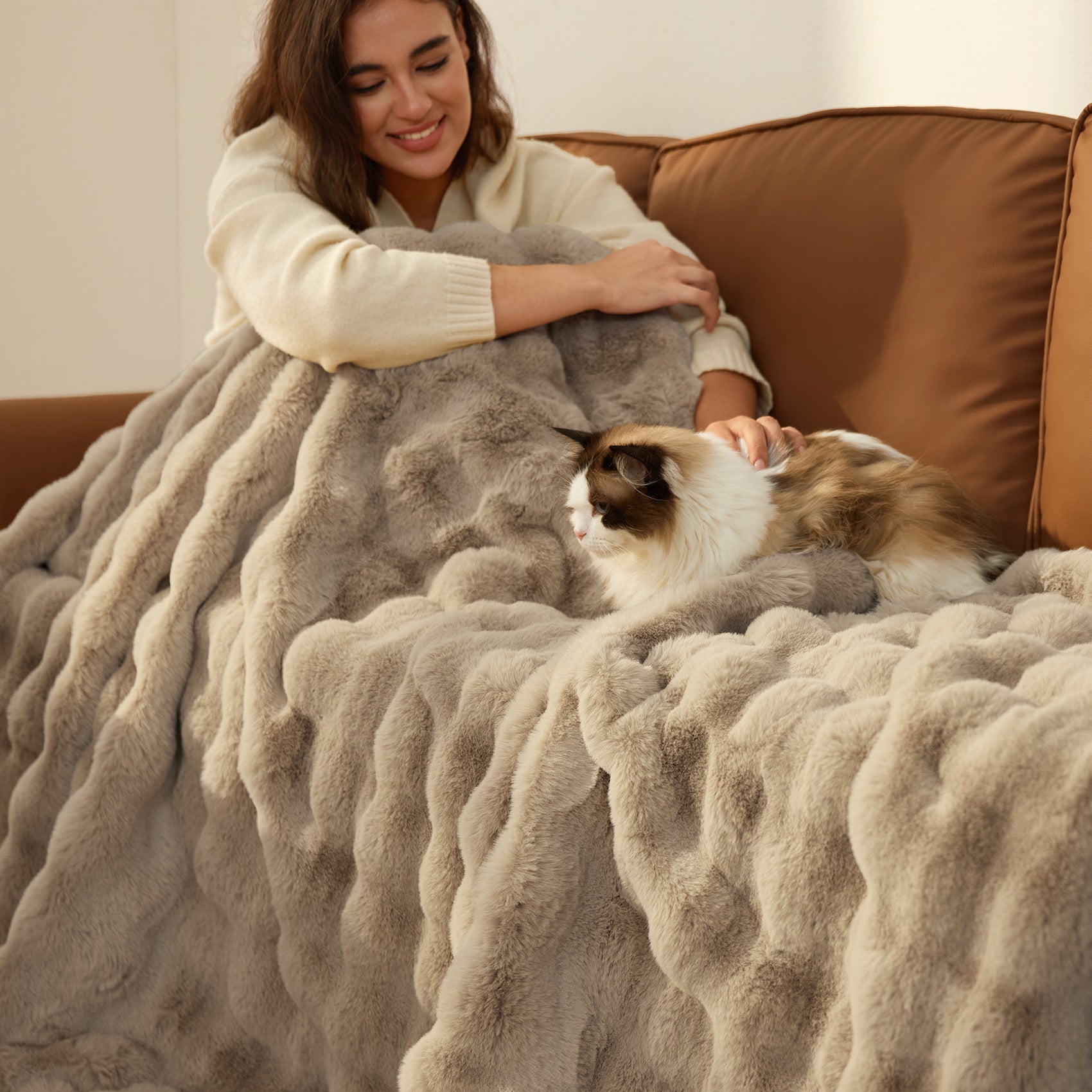 Bubble Faux Fur Blanket - Image 51