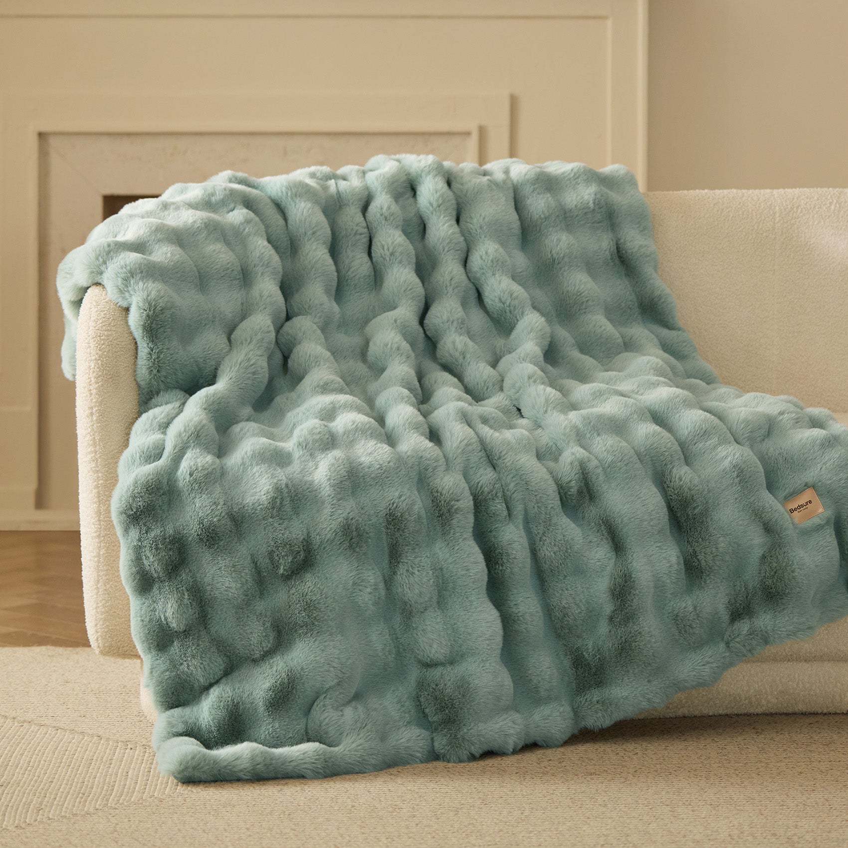 Bubble Faux Fur Blanket - Image 43