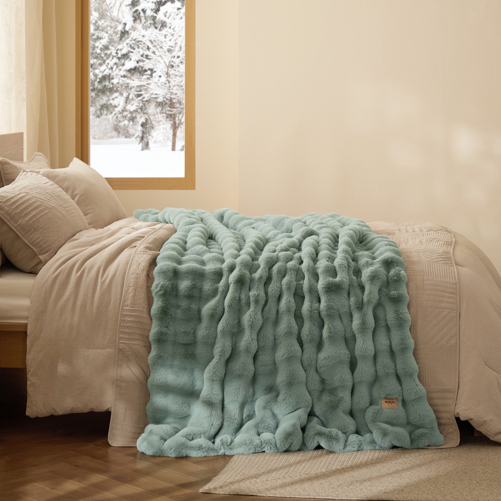 Bubble Faux Fur Blanket - Image 47