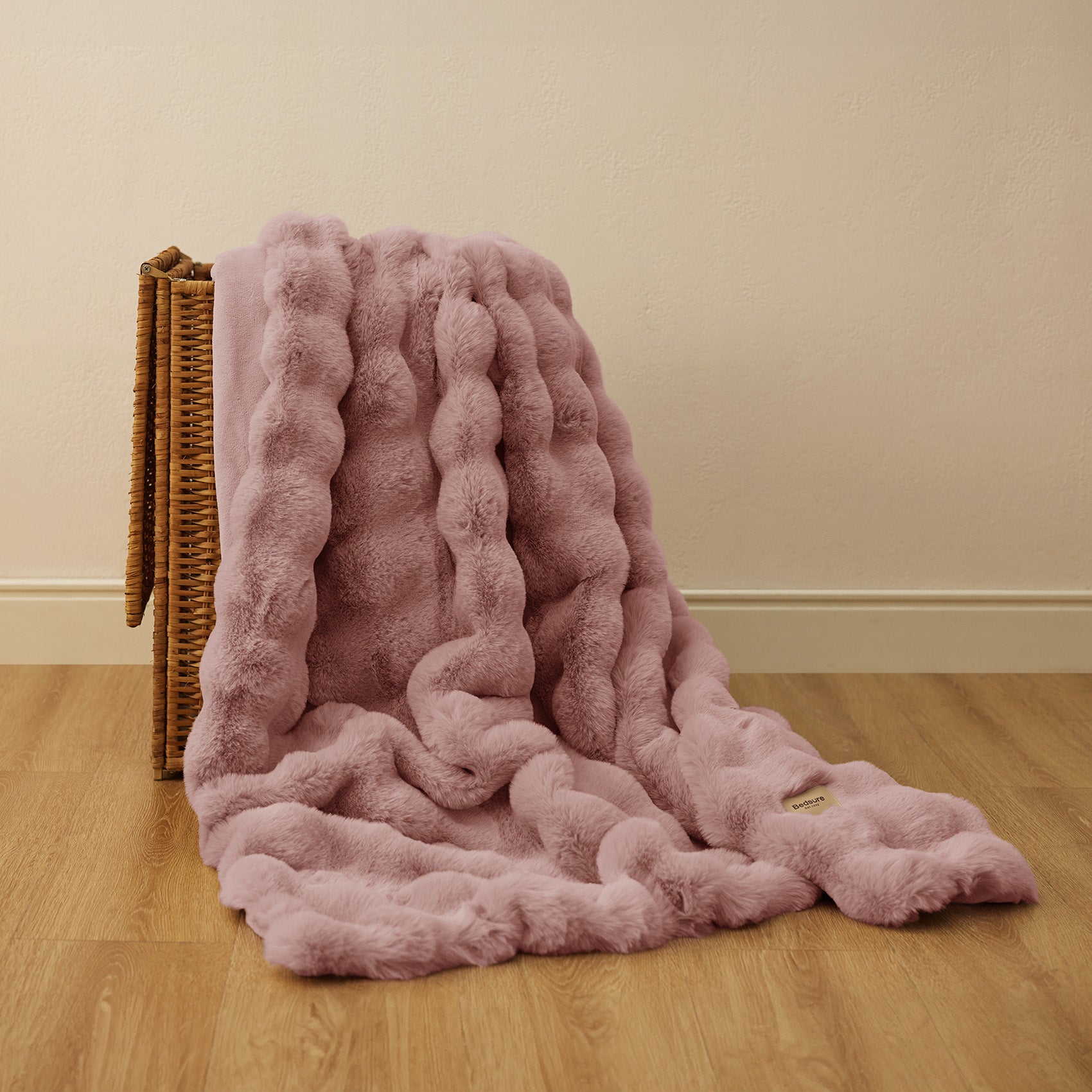 Bubble Faux Fur Blanket - Image 12