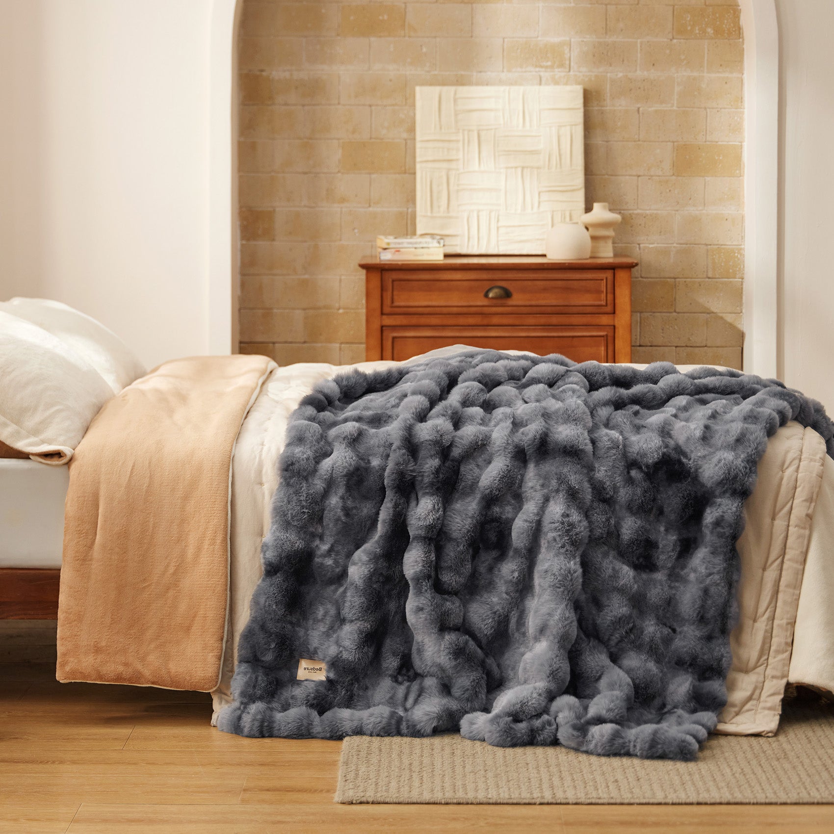 Bubble Faux Fur Blanket - Image 29